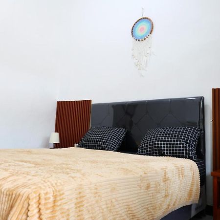 Pondok Dete Guesthouse Sanur  Bagian luar foto