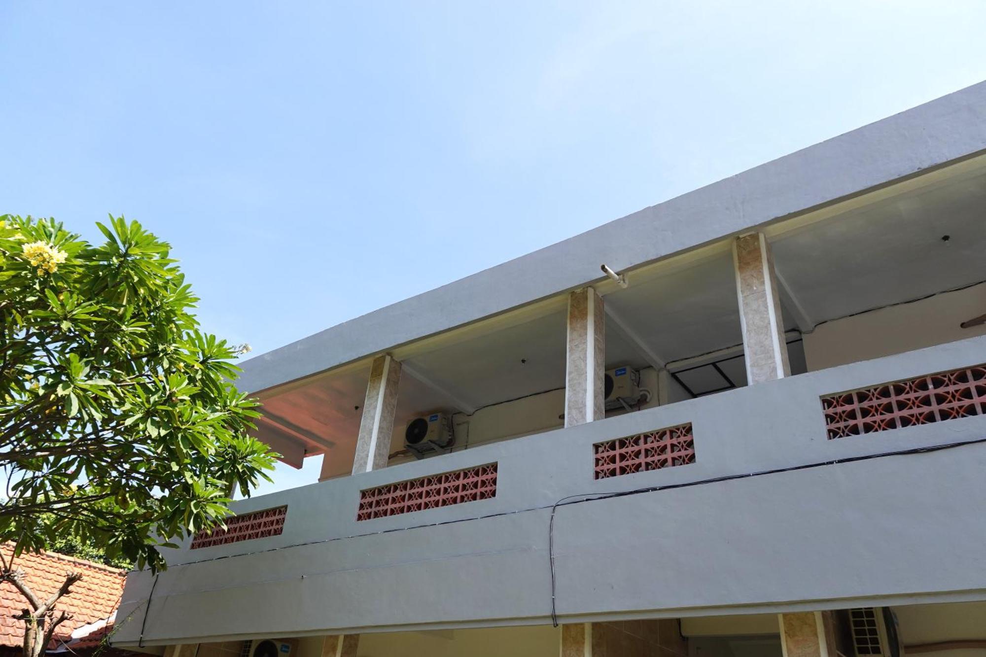Pondok Dete Guesthouse Sanur  Bagian luar foto